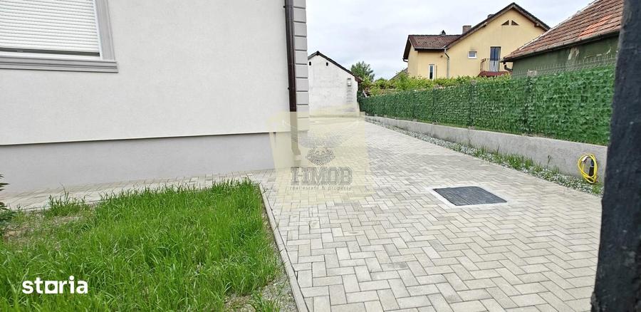 Casă cu 3 camere cu Teren 454 Mp în Valea Aurie