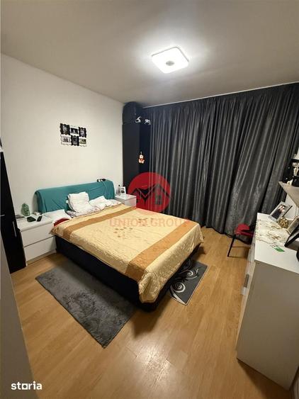 Apartament cu 2 camere decomandat în CET