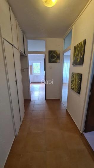 Particular, garsoniera de vanzare 42mp