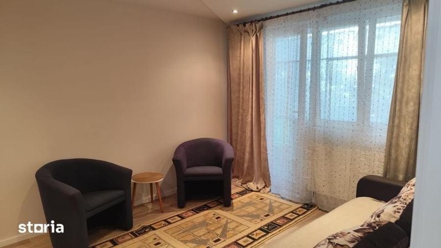 Apartament cu 2 camere semidecomandat în Calea București
