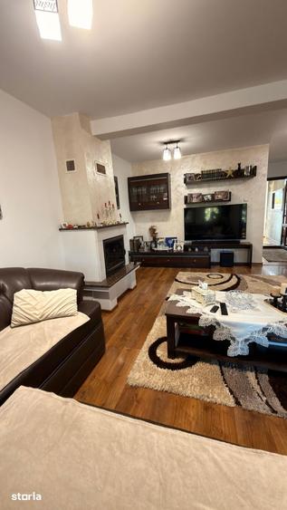 Casă cu 5 camere cu Teren 280 Mp în Șcheia