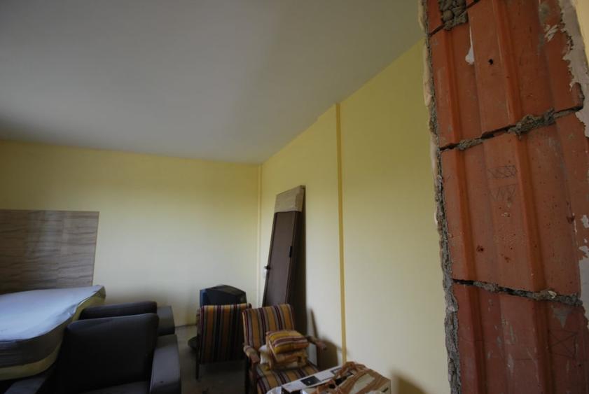 Casă cu 4 camere cu Teren 1067 Mp în Prelungirea Ferentari