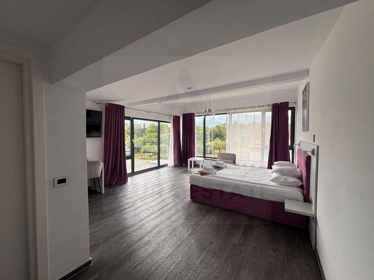 Pensiune PREMIUM 10 camere și Casă Individuală Valea Avrigului 4.600mp - 5