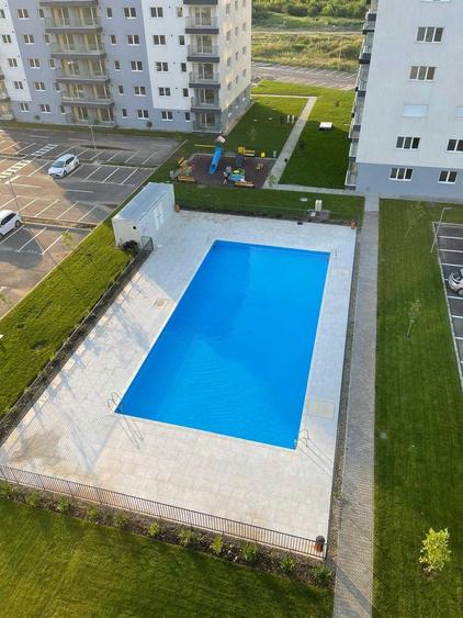 Garsonieră decomandată în Vest