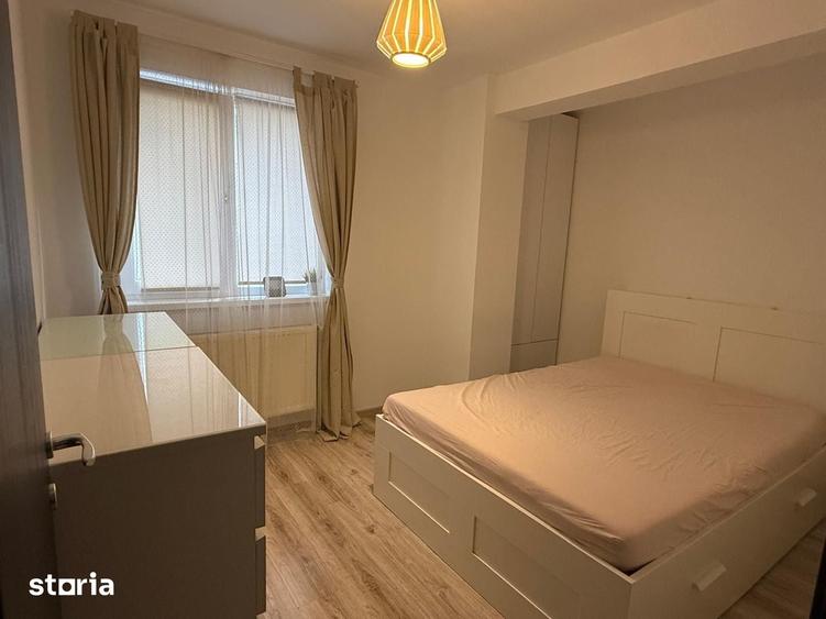Apartament cu 2 camere decomandat în Titan