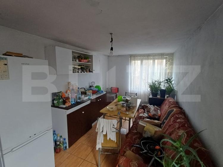 Casă individuală cu 5 camere cu Canalizare în Exterior Vest