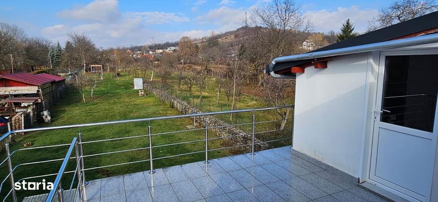 Casă cu 3 camere cu Teren 640 Mp în Central