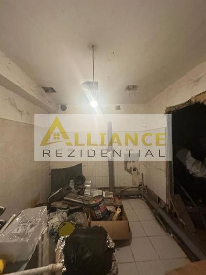 Spațiu comercial, de 200 mp, în Centrul Civic