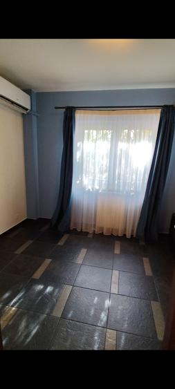 Apartament cu 4 camere decomandat în Vitan Mall