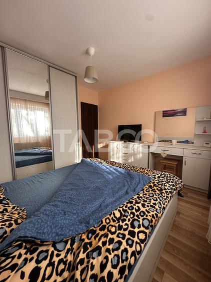 Apartament cu 2 camere decomandat, mobilat în Vasile Aaron