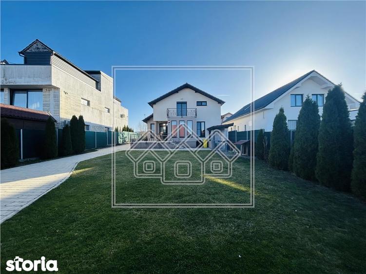 Casa individuala, teren mare, 2 garaje - Sura Mica - 20