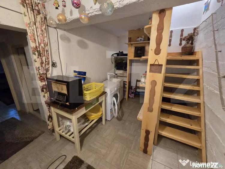 Casă cu 6 camere cu Teren 327 Mp în Central