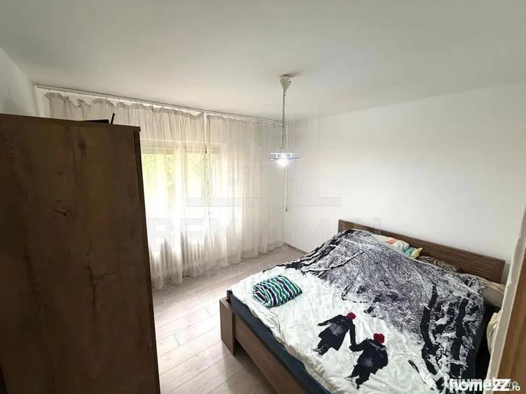 Apartament cu 2 camere decomandat în Sărari