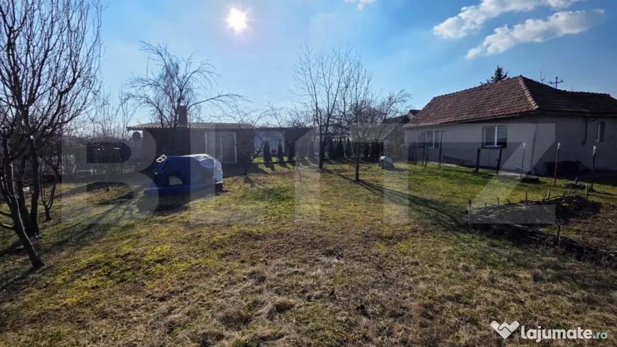 Casă cu 3 camere cu Teren 3000 Mp în Central