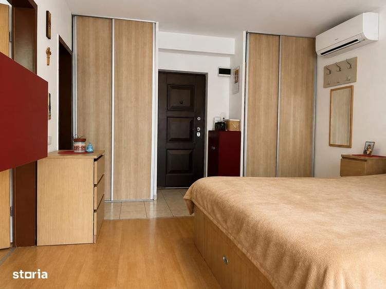 Garsonieră decomandată în Central