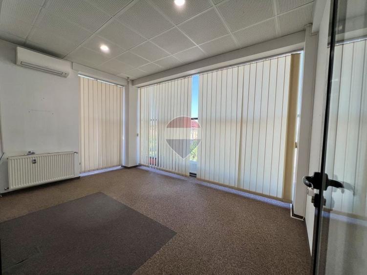 Birou, de 350 mp, în Cedonia
