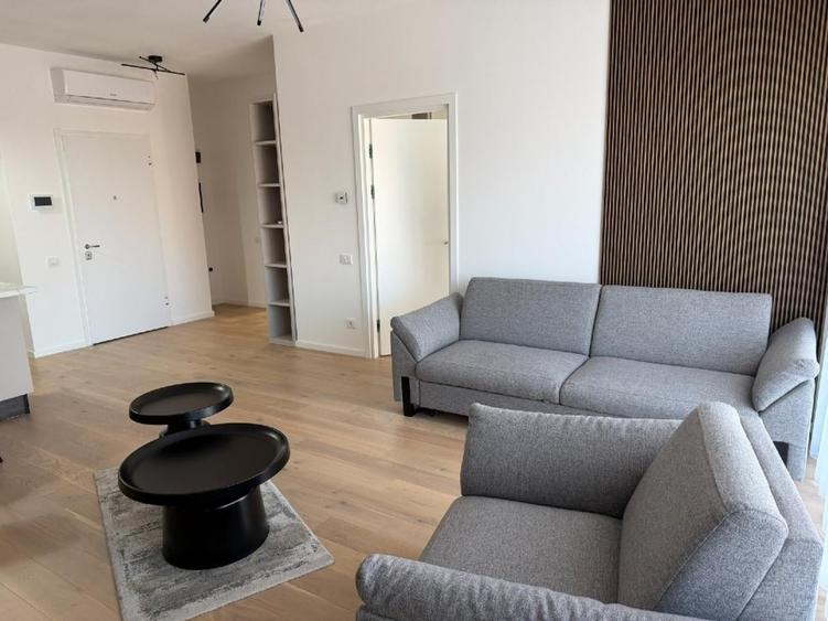 Apartament cu 2 camere semidecomandat în Domenii