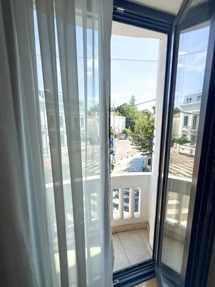 Apartament cu 2 camere semidecomandat, mobilat în Calea Victoriei