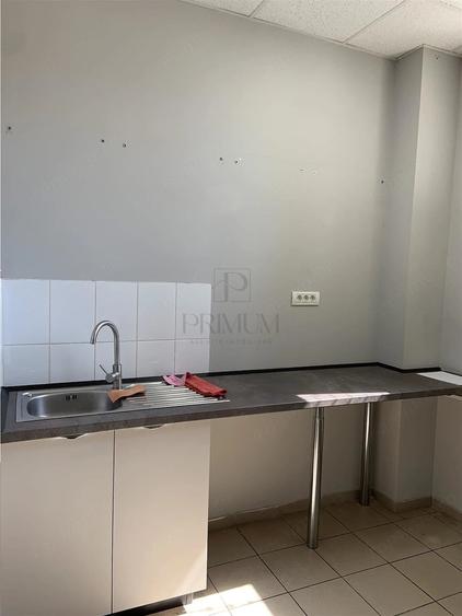 Spațiu comercial, de 153 mp, în Dâmbovița