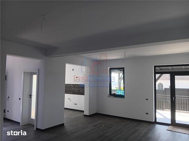 Casă cu 4 camere cu Teren 330 Mp în Miroslava