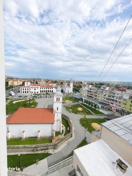 Apartament cu 3 camere decomandat în Mihai Viteazu