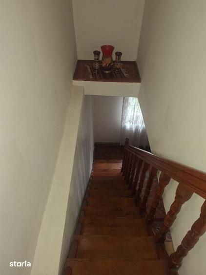Casă cu 4 camere cu Teren 730 Mp în Pictor Rosenthal