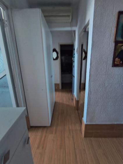 Apartament cu 2 camere decomandat în Km 4-5