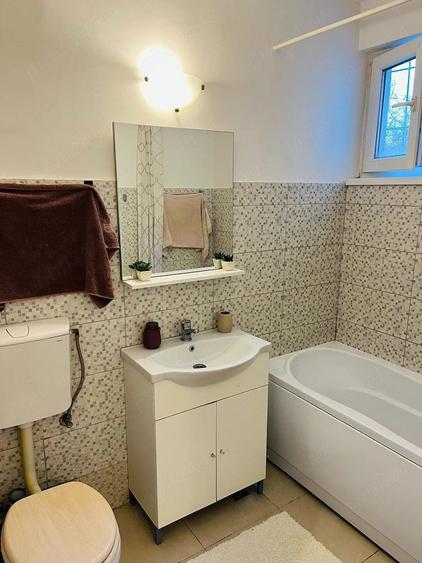 Apartament cu 2 camere decomandat în Take Ionescu