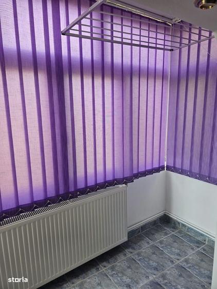 Apartament cu 4 camere decomandat în Micro 16