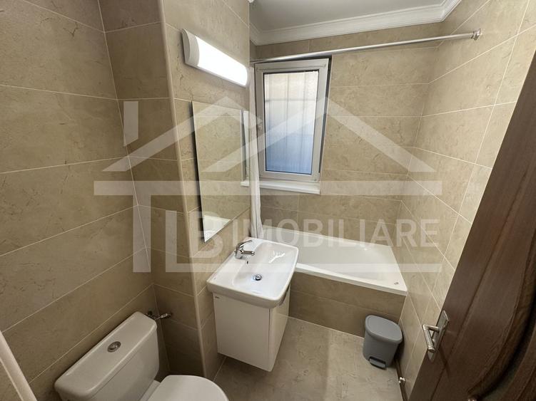 Apartament cu 2 camere decomandat în Cornișa