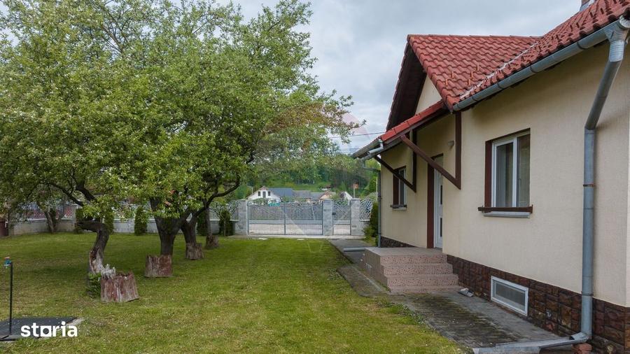 Casă cu 4 camere cu Teren 2633 Mp în Sita Buzăului