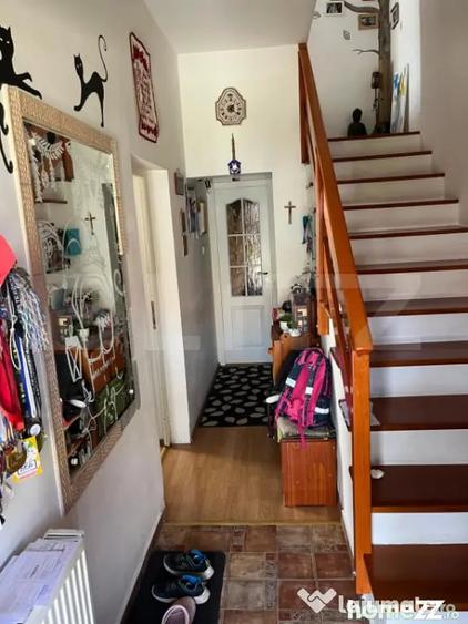 Casă cu 4 camere cu Teren 249 Mp în Biharia