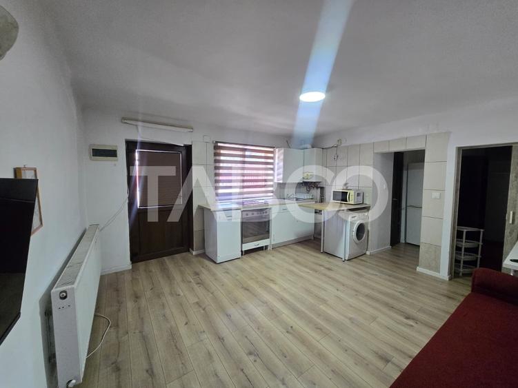Garsoniera la casa de inchiriat 25mp gradina curte zona Lazaret Sibiu - 4