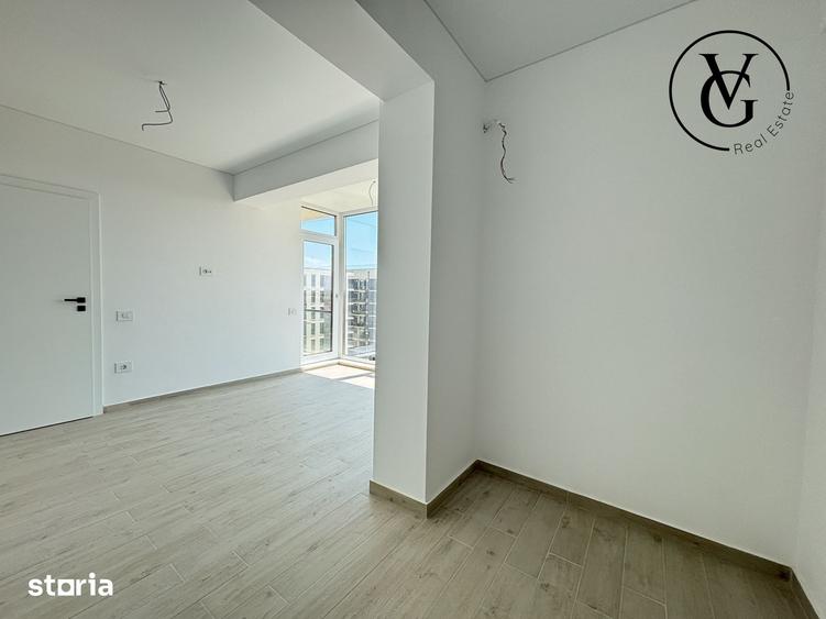 Apartament cu 3 camere semidecomandat în Nord