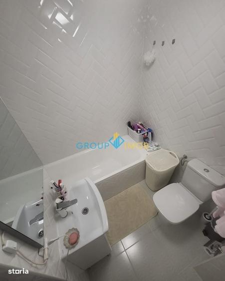 Apartament cu 3 camere decomandat în Narcisa