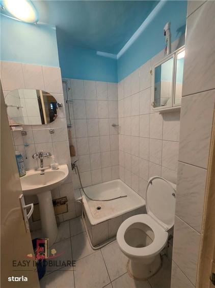 Apartament cu 4 camere în Lefaia