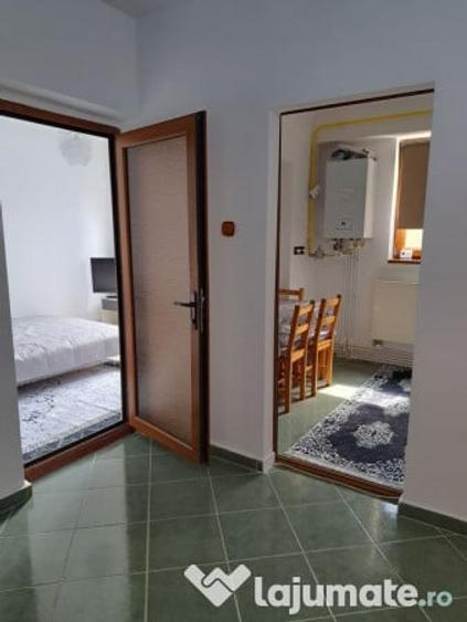 Apartament cu 2 camere decomandat în Siderurgiștilor