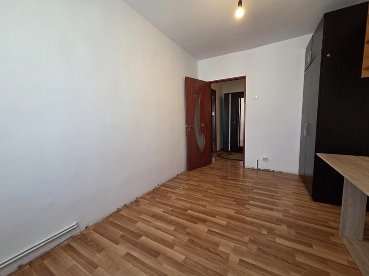 Apartament cu 2 camere decomandat, mobilat în Mircea cel Bătrân