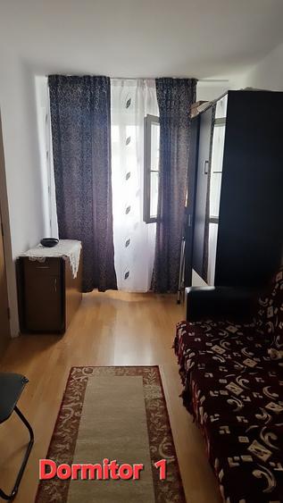 Apartament cu 3 camere nedecomandat în Zimbru