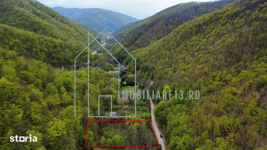 Teren de 3603 mp, în Central