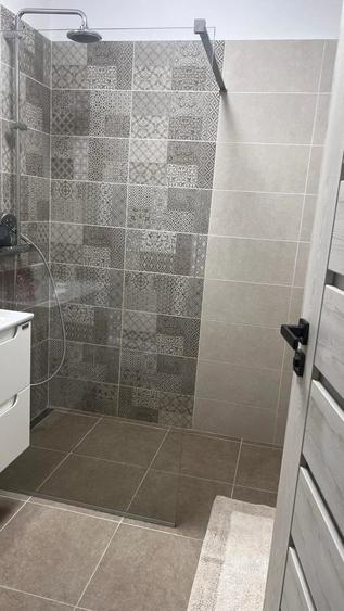 Apartament cu 2 camere decomandat în Cetate