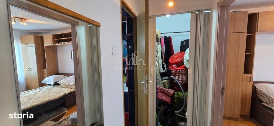 Se vinde apartament cu 2 camere, zona Mihai Viteazu - 12