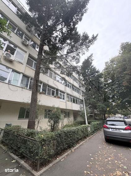Apartament cu 2 camere semidecomandat în Obor