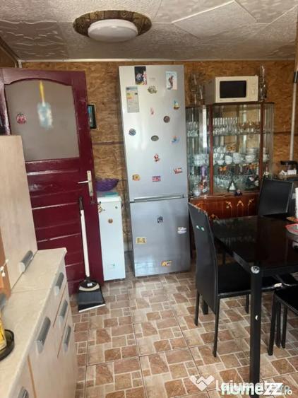 Casă cu 3 camere cu Teren 821 Mp în Central