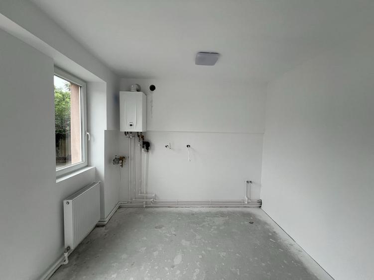 Apartament cu 4 camere în Giulești