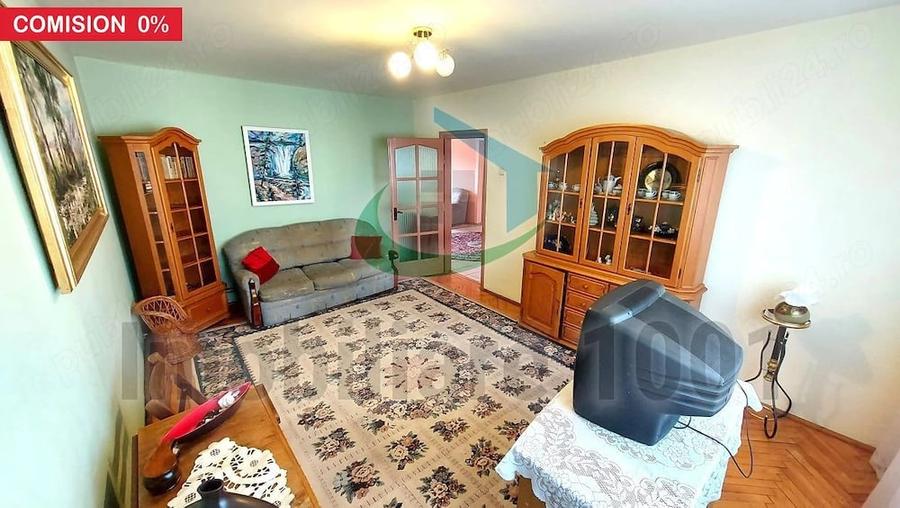 Apartament cu 4 camere decomandat în Ultracentral