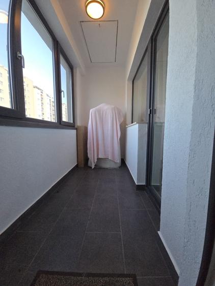 Apartament cu 2 camere semidecomandat în Florești