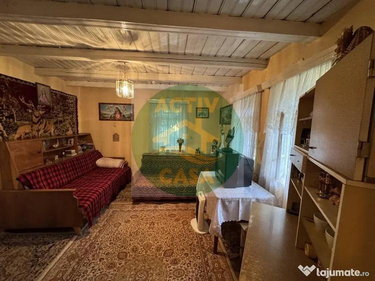 Casă cu 2 camere cu Teren 1000 Mp în Butea