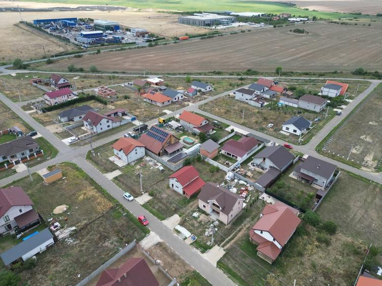 Teren Construcții intravilan de 500 mp, în Frumușeni