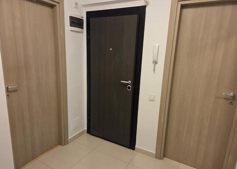 Apartament cu 2 camere decomandat, mobilat în Titulescu
